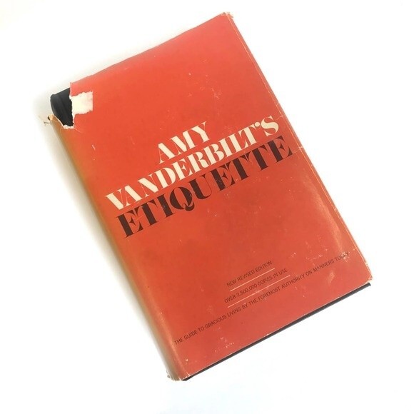 Vintage Book: Amy Vanderbilt's Etiquette Hardcover with Dust Jacket - Picture 9 of 9